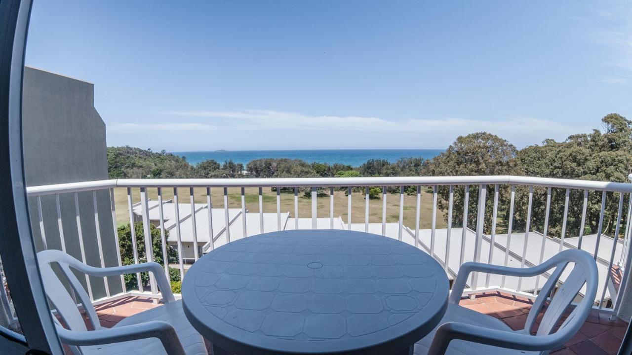 Resort Absolute Beachfront Opal Cove