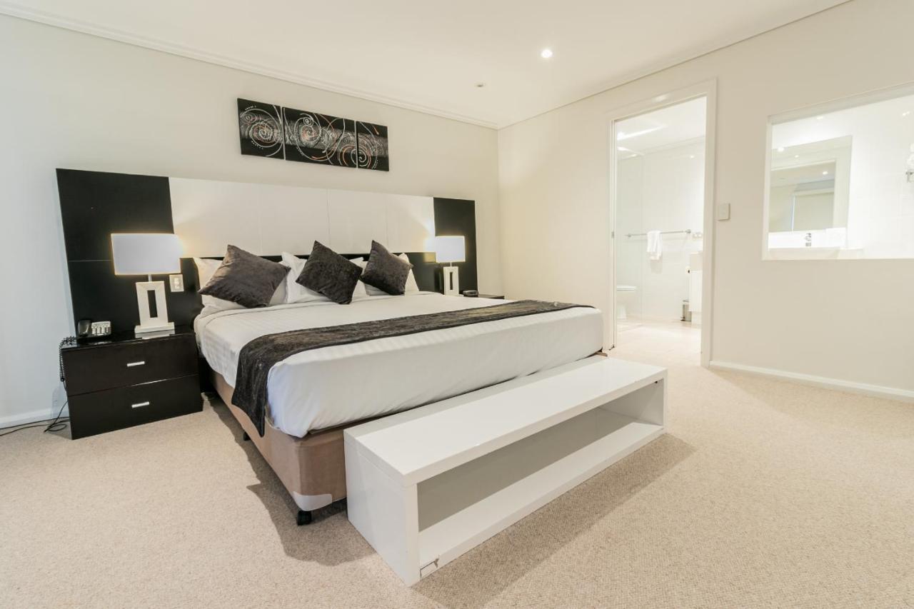 Resort Absolute Beachfront Opal Cove 4*