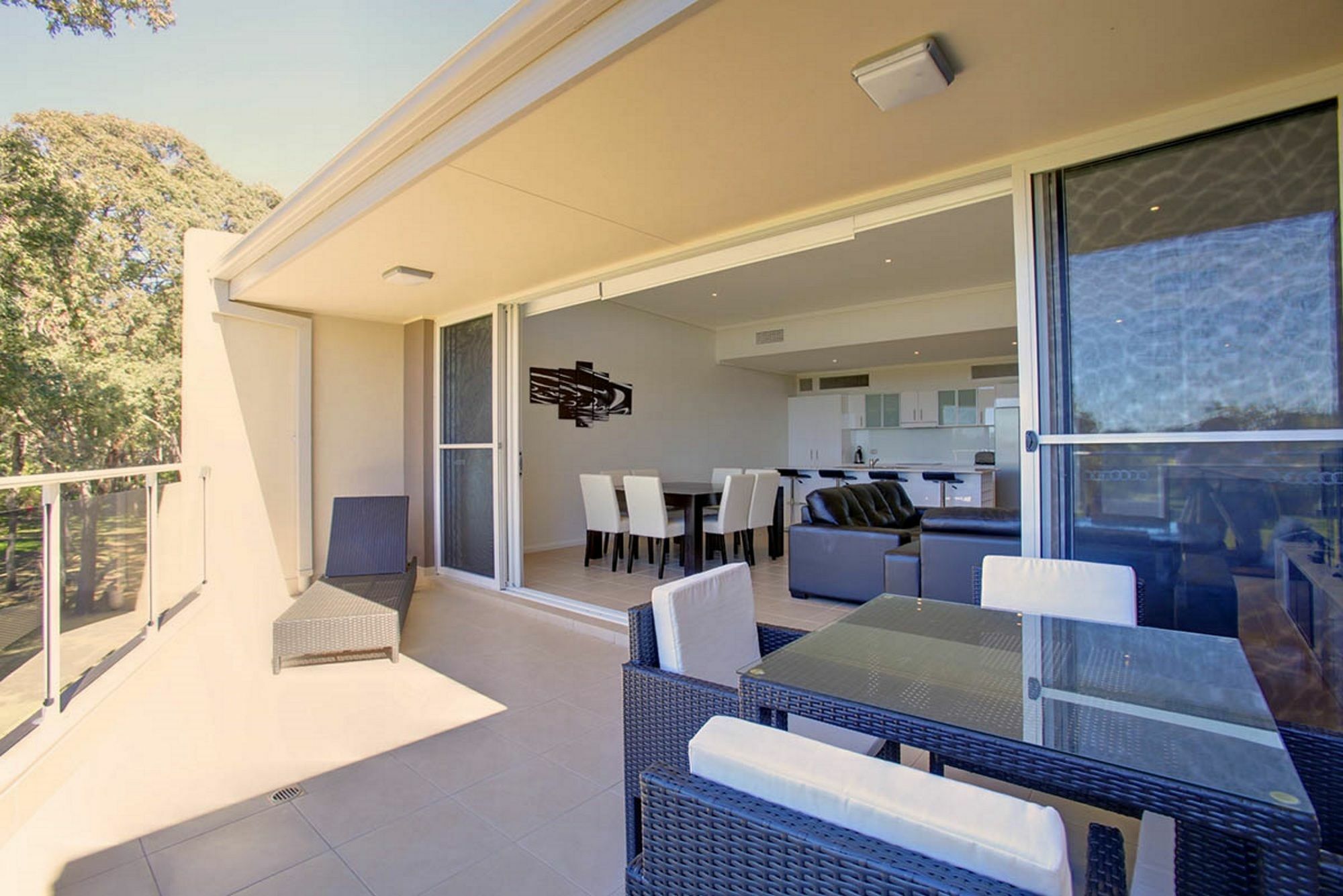 Absolute Beachfront Opal Cove 4* Korora